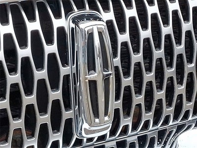 2021 Lincoln Nautilus Reserve AWD