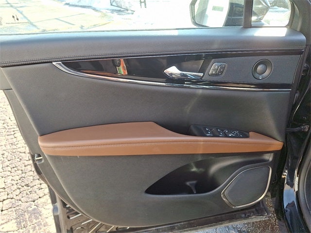 2023 Lincoln Nautilus Reserve AWD w/201a, Monochromatic Package