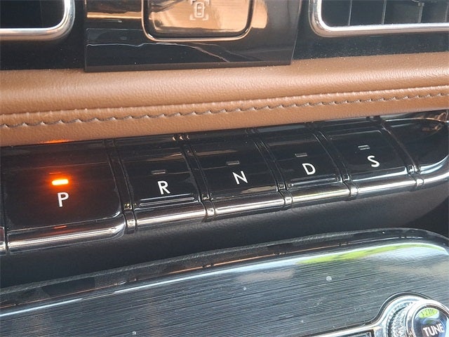 2023 Lincoln Nautilus Reserve AWD w/201a, Monochromatic Package