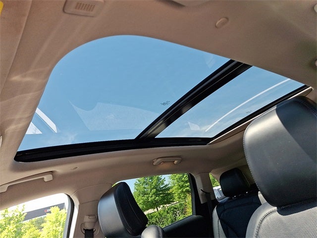 2022 Lincoln Nautilus Reserve AWD w/202a