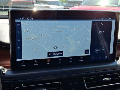 2022 Lincoln Nautilus Reserve AWD w/202a
