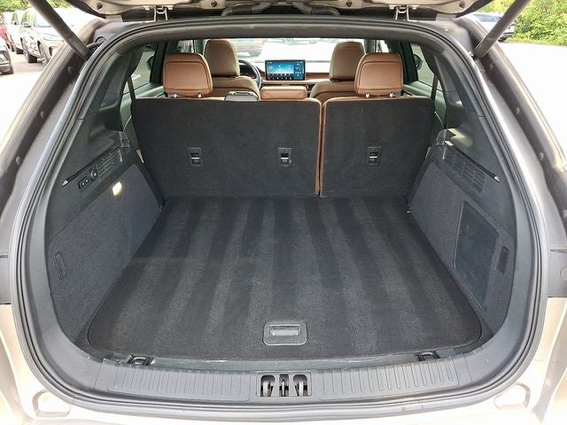 2023 Lincoln Nautilus Reserve AWD w/Luxury Pkg