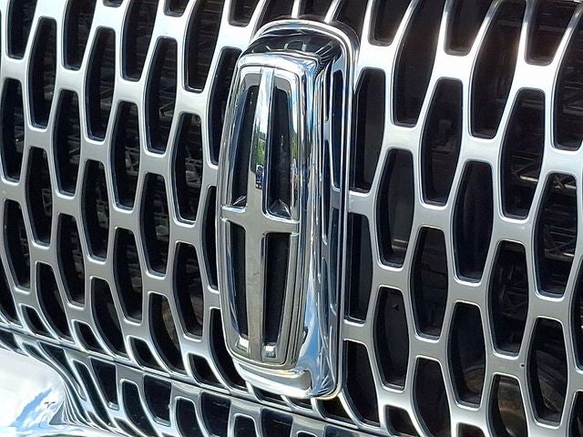 2023 Lincoln Nautilus Reserve AWD w/Luxury Pkg