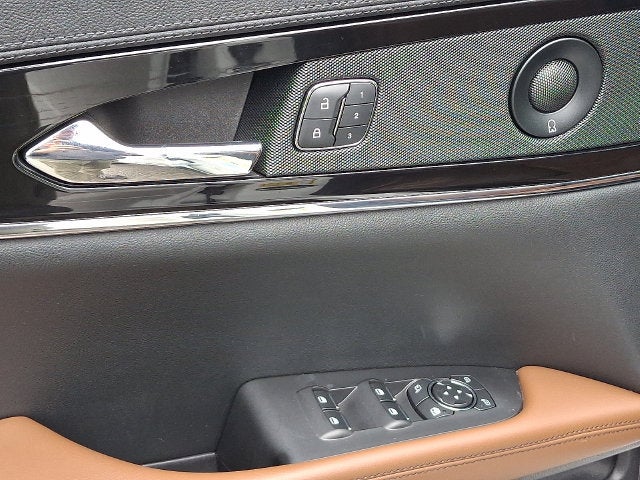 2021 Lincoln Nautilus Reserve AWD w/2.7L, 201a