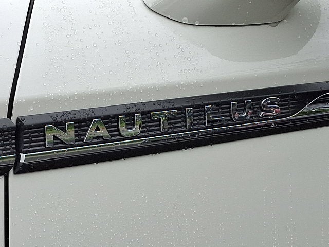 2021 Lincoln Nautilus Reserve AWD w/2.7L, 201a