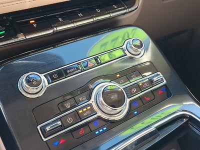 2022 Lincoln Nautilus Reserve AWD w/2.7L, Luxury/Co-Pilot Plus Pkgs