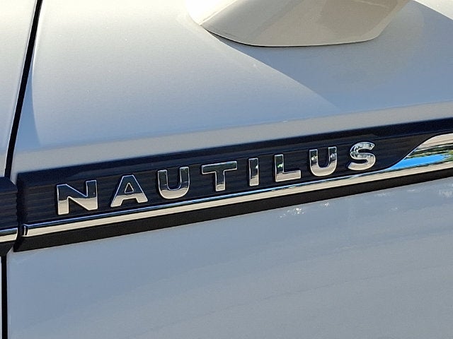 2022 Lincoln Nautilus Reserve AWD w/2.7L, Luxury/Co-Pilot Plus Pkgs