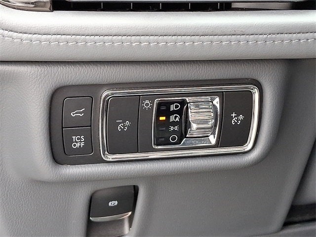 2022 Lincoln Nautilus Reserve AWD w/2.7L