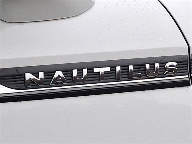2022 Lincoln Nautilus Reserve AWD w/2.7L, 202a