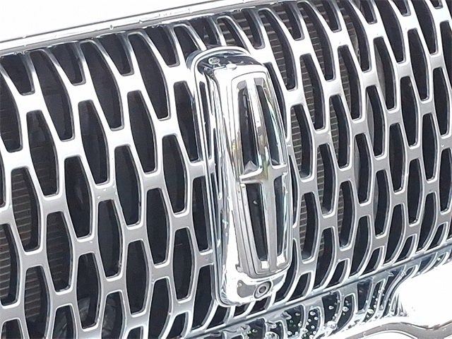 2022 Lincoln Nautilus Reserve AWD w/2.7L, 202a