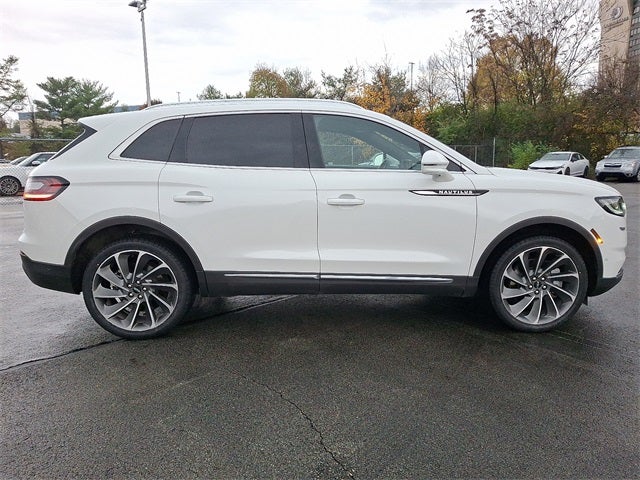 2022 Lincoln Nautilus Reserve AWD w/2.7L, 202a
