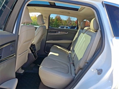 2021 Lincoln Nautilus Reserve AWD w/2.7L, 201a