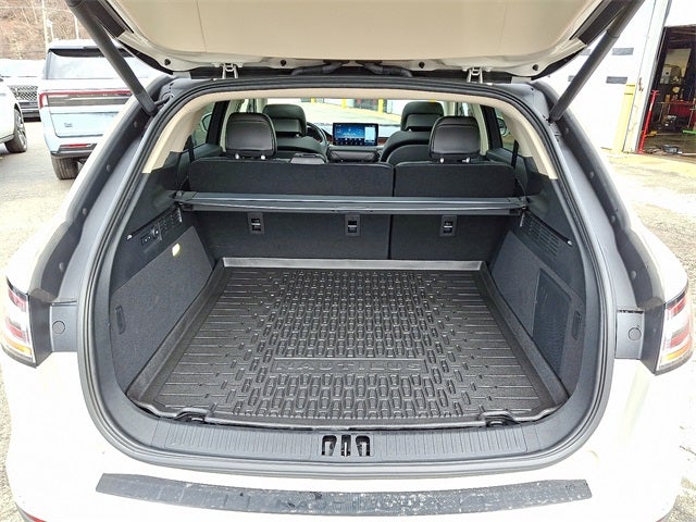 2023 Lincoln Nautilus Reserve AWD w/2.7L, 202a, Massage Seats,