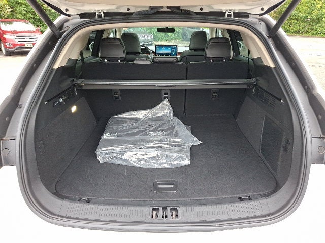 2023 Lincoln Nautilus Reserve AWD w/202a, 2.7L