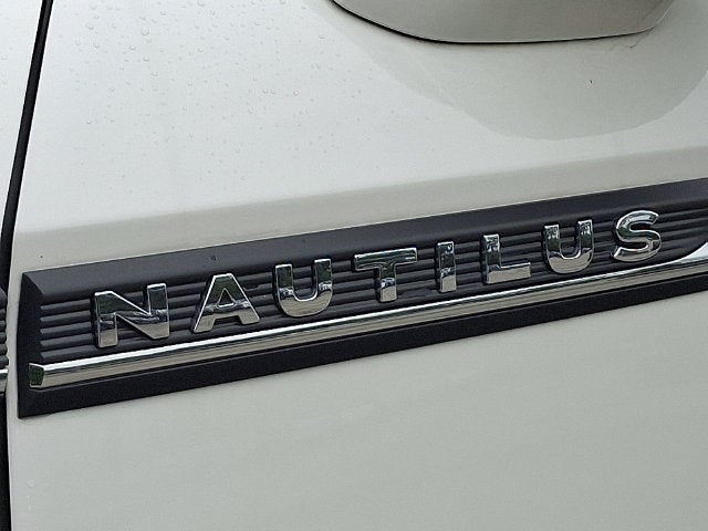 2023 Lincoln Nautilus Reserve AWD w/202a, 2.7L