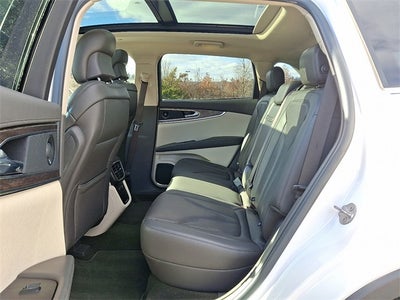 2019 Lincoln Nautilus Reserve AWD w/2.7L, Tow Pkg