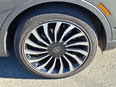 2023 Lincoln Nautilus Black Label