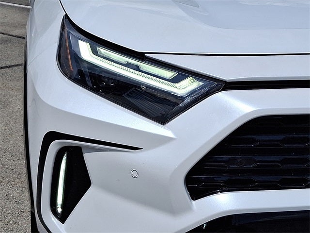 2025 Toyota RAV4 Hybrid XSE