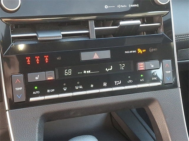 2019 Toyota Avalon Hybrid XLE Plus