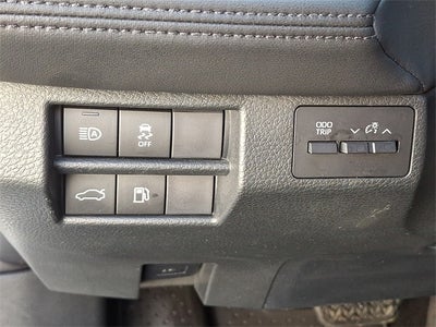 2019 Toyota Avalon Hybrid XLE Plus