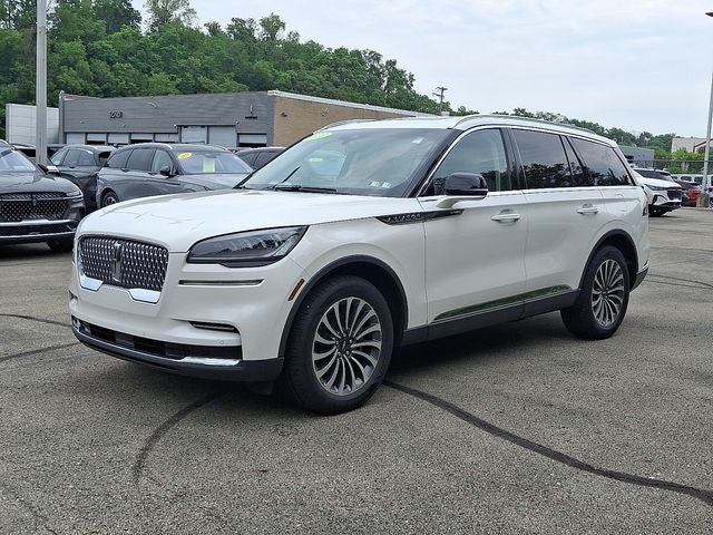 2022 Lincoln Aviator Standard AWD w/Elements/Premium Pkgs