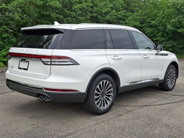 2022 Lincoln Aviator Standard AWD w/Elements/Premium Pkgs