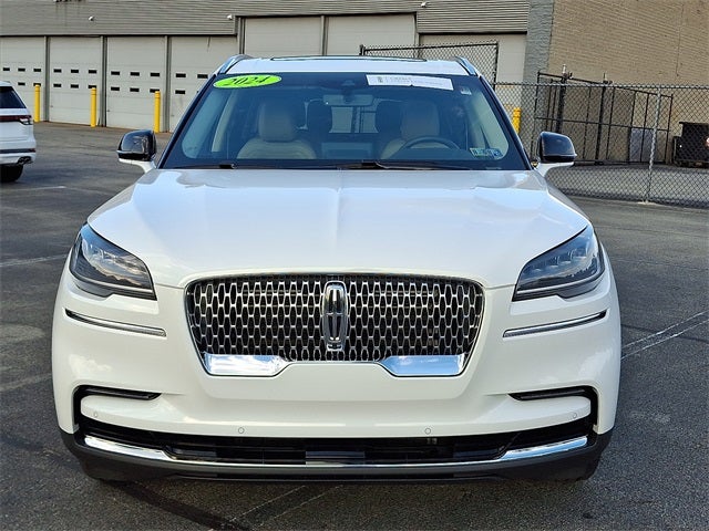 2024 Lincoln Aviator Reserve AWD w/Elements Pkg Plus