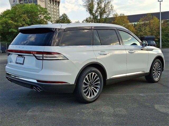 2024 Lincoln Aviator Reserve AWD w/Elements Pkg Plus