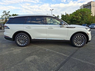 2024 Lincoln Aviator Reserve AWD w/Elements Pkg Plus