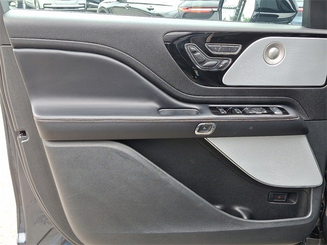 2023 Lincoln Aviator Reserve AWD w/201a, Luxury Package