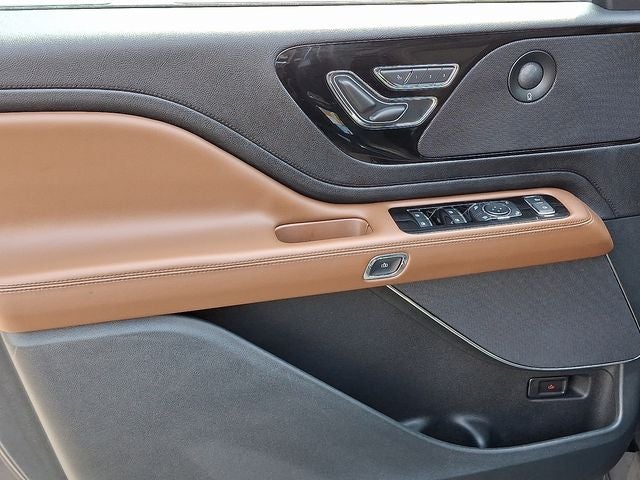 2023 Lincoln Aviator Reserve AWD w/Elements Pkg Plus