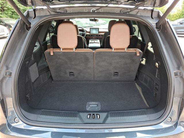 2023 Lincoln Aviator Reserve AWD w/Elements Pkg Plus