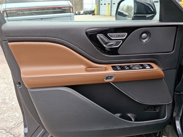 2023 Lincoln Aviator Reserve AWD