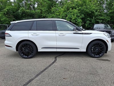 2023 Lincoln Aviator Reserve AWD w/201a, Illumination/Jet Package