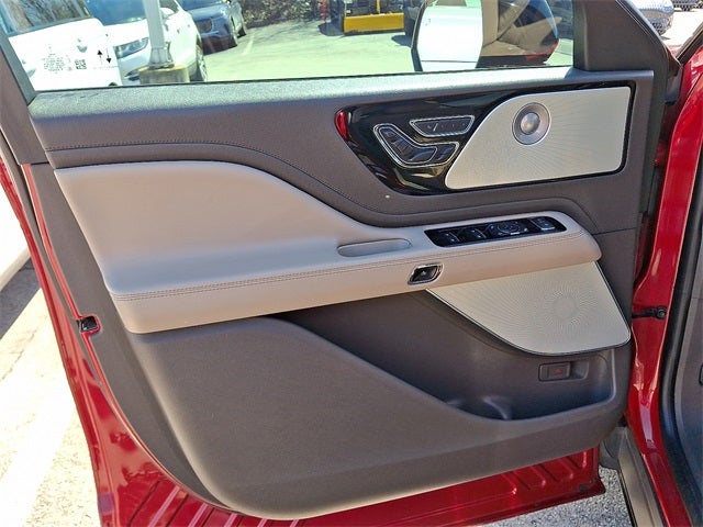 2020 Lincoln Aviator Reserve AWD w/202a, Dynamic Handling Pkg, Convenience Pkg