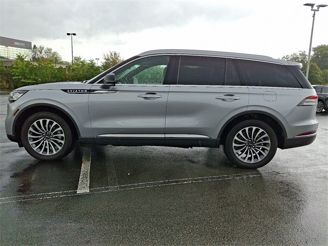 2022 Lincoln Aviator Reserve AWD w/Elements Plus, Tow Pkg