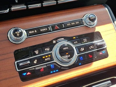 2024 Lincoln Aviator Reserve Premium AWD w/201a, Illumination/Luxury/Jet Packag