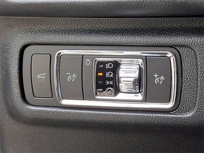 2022 Lincoln Corsair Standard AWD w/101a, Premium Package