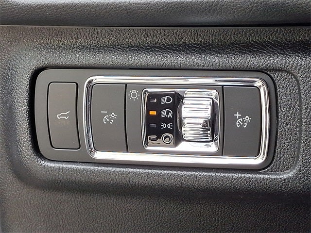 2022 Lincoln Corsair Standard AWD w/101a, Premium Package