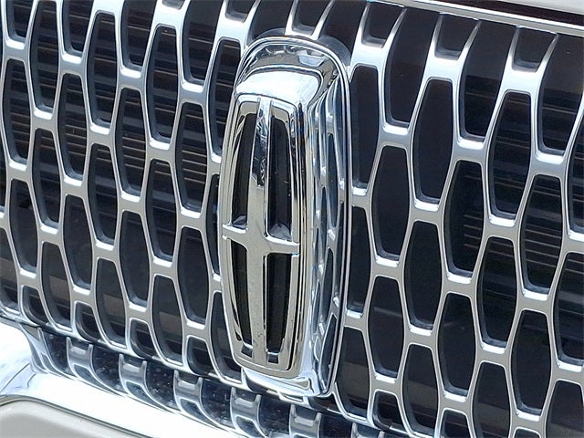 2022 Lincoln Corsair Standard AWD w/101a, Premium Package