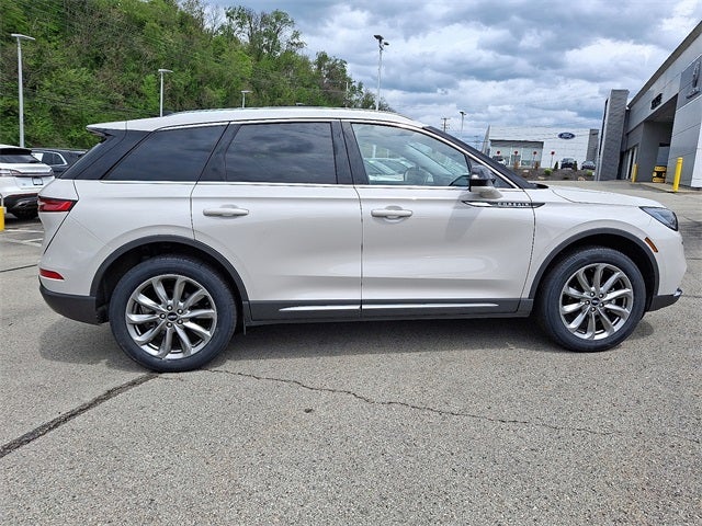 2022 Lincoln Corsair Standard AWD w/101a, Premium Package