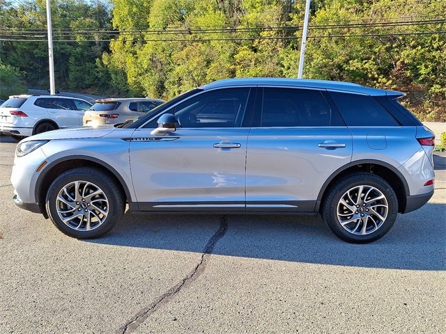 2022 Lincoln Corsair Standard AWD w/101a