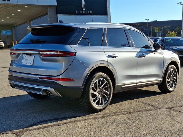 2022 Lincoln Corsair Standard AWD w/101a