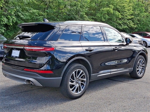 2022 Lincoln Corsair Standard AWD w/101a