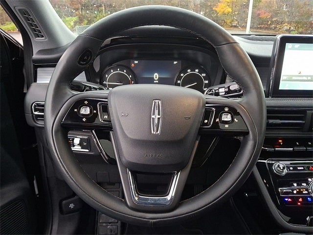 2022 Lincoln Corsair Standard AWD w/101a, Premium Package