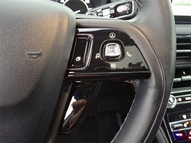 2022 Lincoln Corsair Standard AWD w/101a, Premium Package