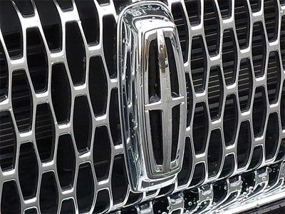 2022 Lincoln Corsair Standard AWD w/101a, Premium Package