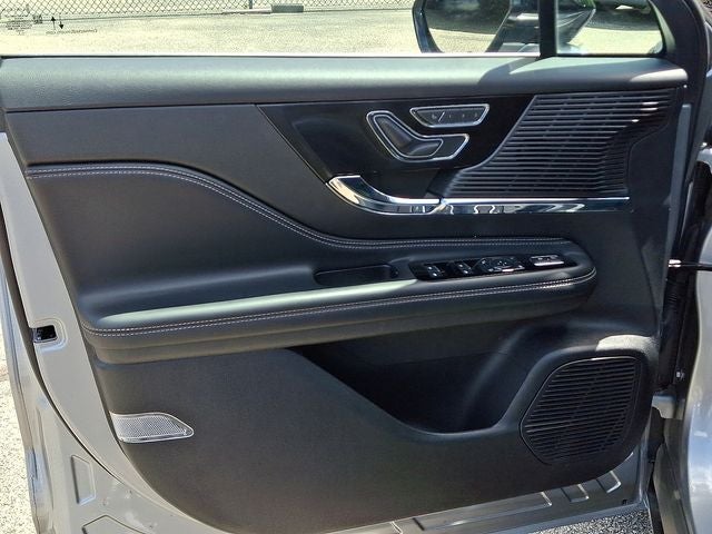 2022 Lincoln Corsair Standard AWD w/101a