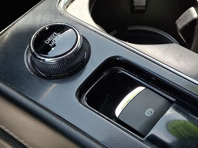 2022 Lincoln Corsair Standard AWD w/101a