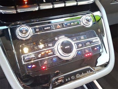 2022 Lincoln Corsair Standard AWD w/101a